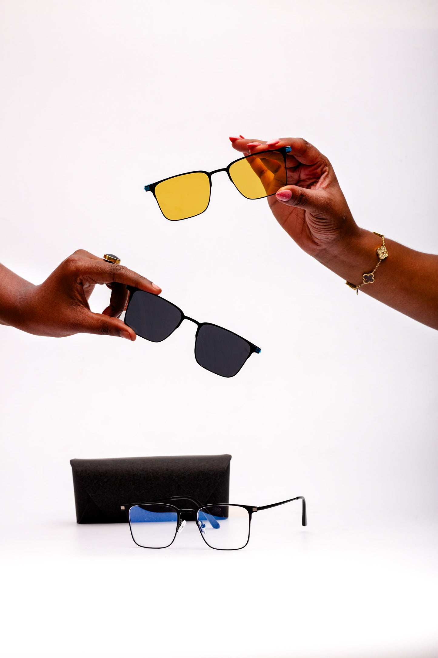 Clip-on Men's collection, sleek black polarised and yellow driving clip