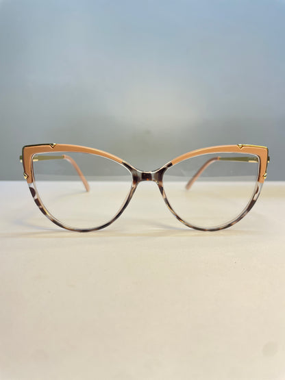 Rea collection, nude with a rounded animal print