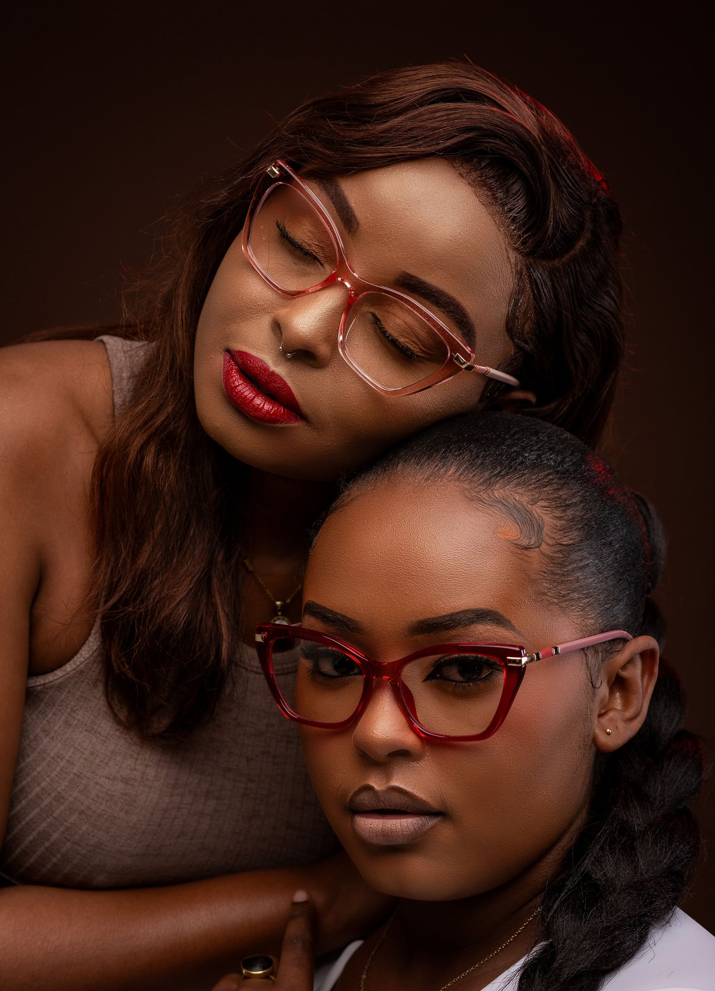 Lola collection, illuminating clear and soft pink tones