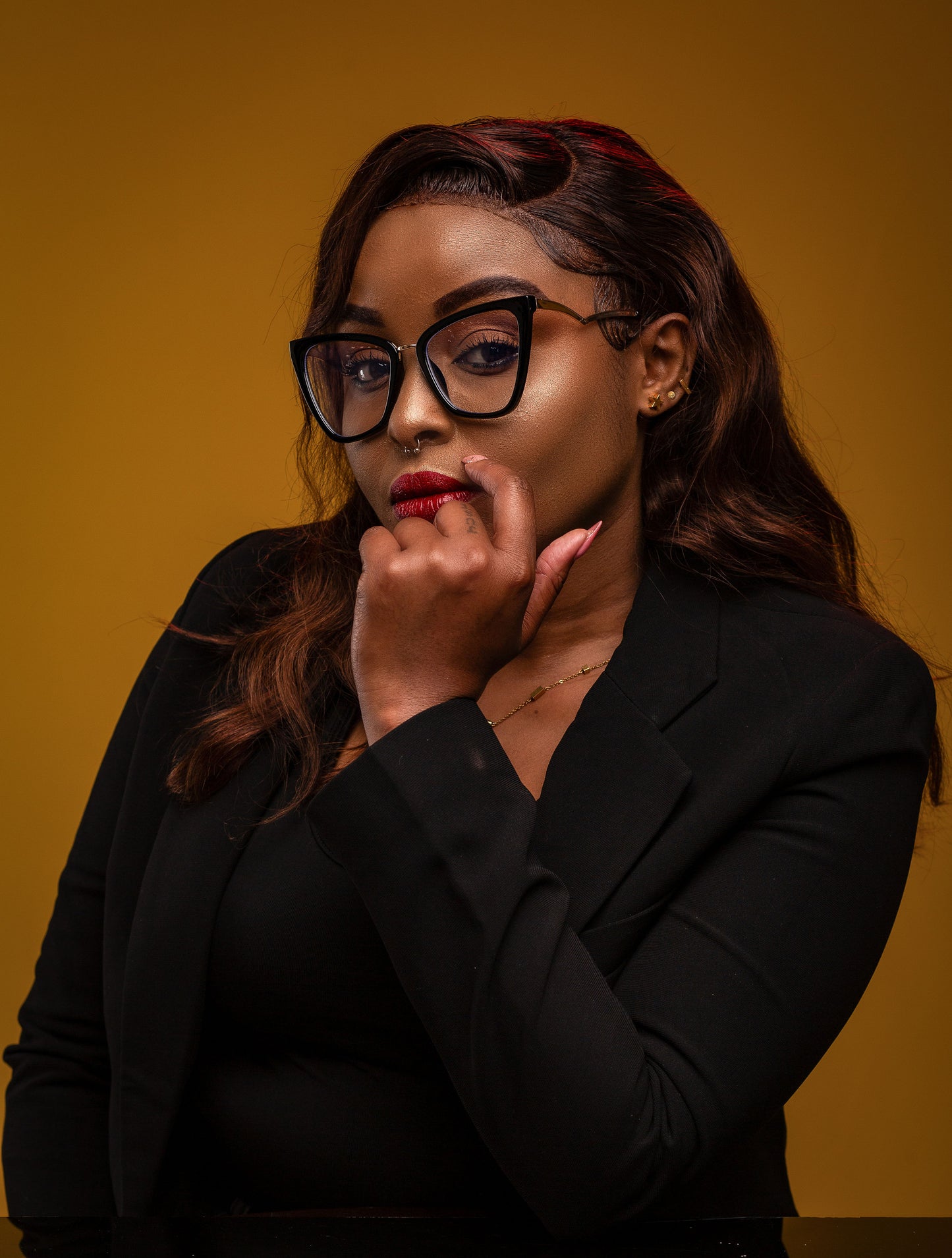 Nora collection,black with a touch of gold