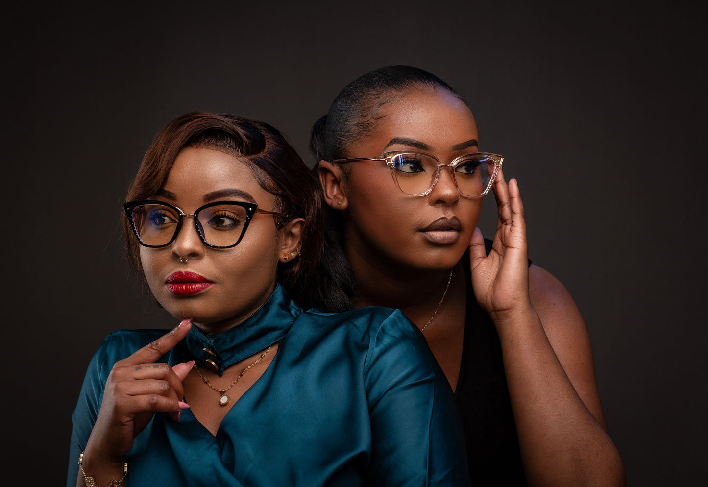 Evie collection, crystal like design in a stylish black