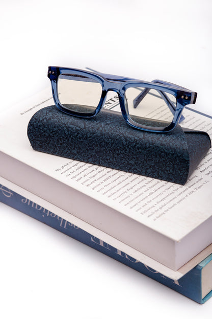 Jack Men's collection, translucent blue