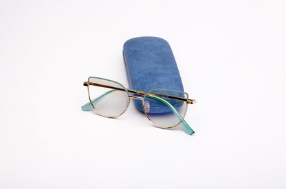 Dolly collection, shimmer blue and gold