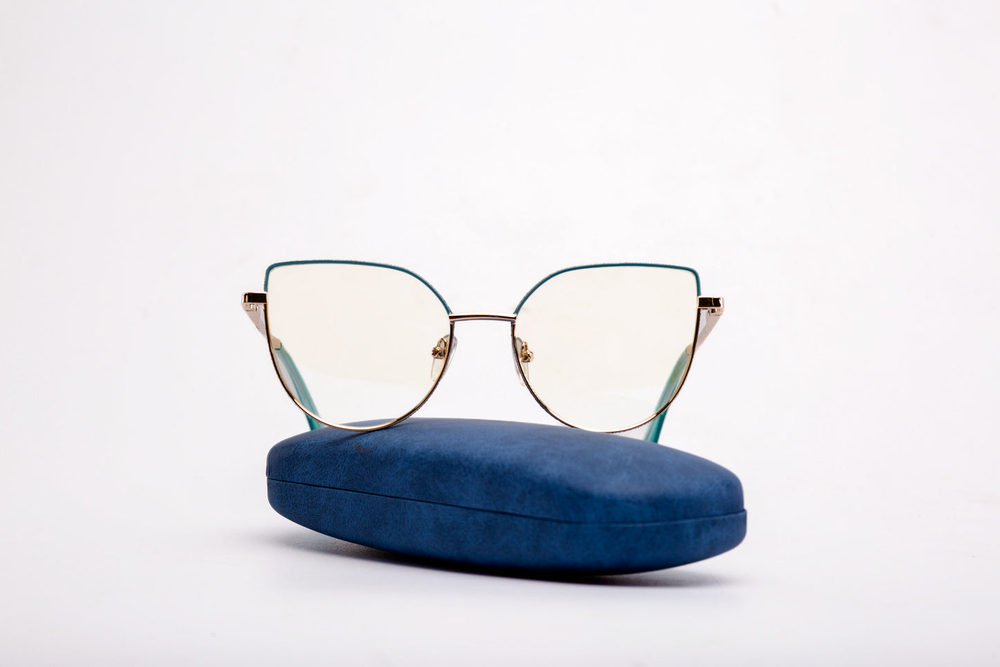 Dolly collection, shimmer blue and gold