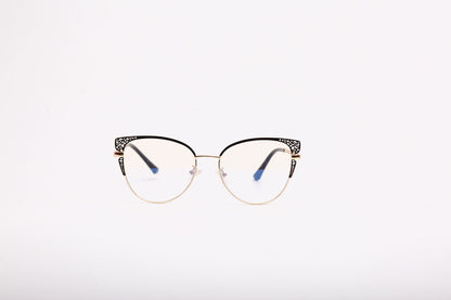 Sue collection, stylish black with a touch of gold