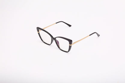 Photochrome collection, beauty in every black piece