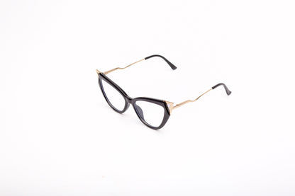 Anna collection, Bold, bossy black and gold