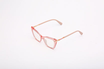 Lola collection, illuminating clear and soft pink tones