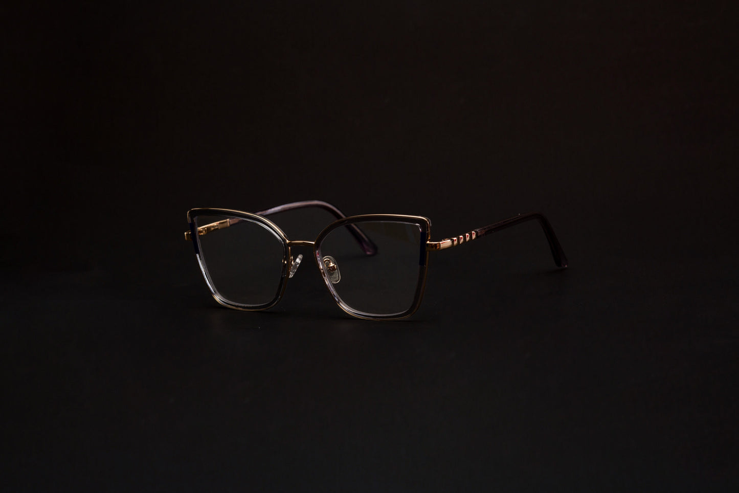 Leona collection,subtle grey with a gold finish