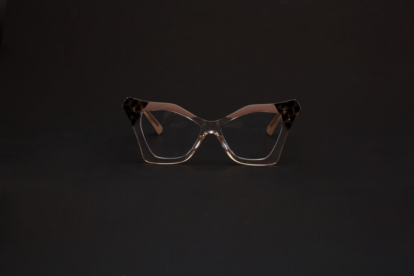 Magda collection, nude clear with a cateye print