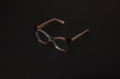 Magda collection, nude clear with a cateye print