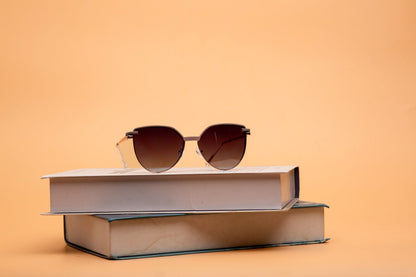 Clip on collection, rose gold elegance with polarised clip on