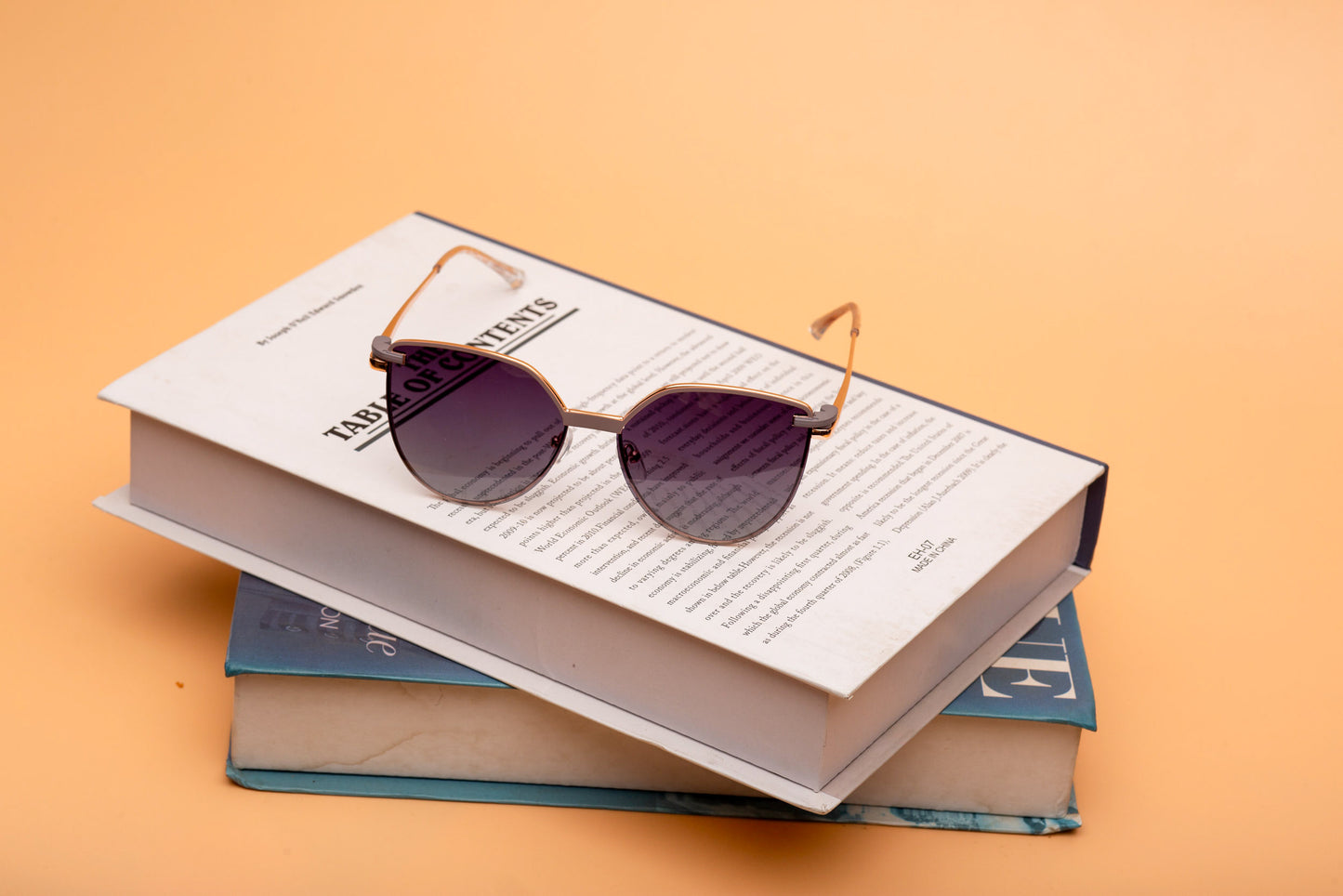 Clip on collection, rose gold elegance with polarised clip on