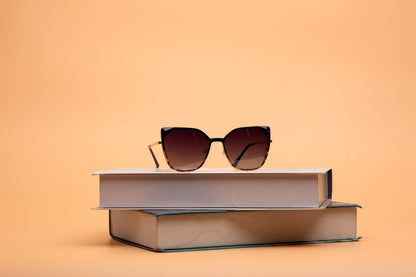 Clip on collection,wild tortoise print with polarized clip on