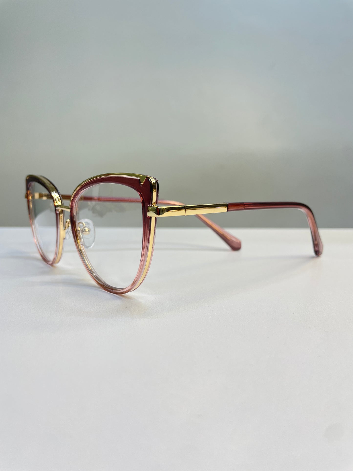 Jada collection, blend of nude and colour